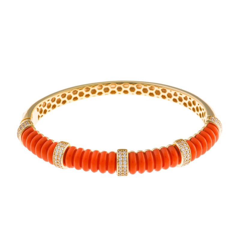 Brazalete Azure naranja con baño de oro, esmalte, resina estriada y circonitas - Alma de Plata