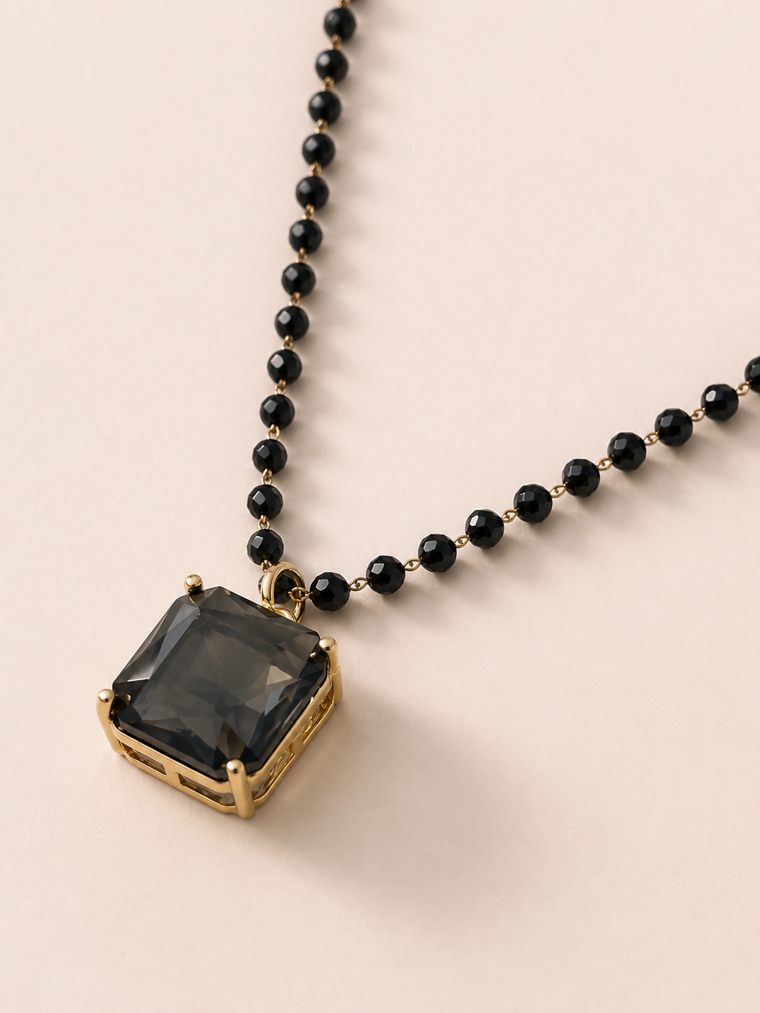 EBORA NECKLACE