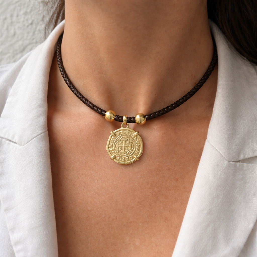 COLLAR MEDALLÓN AGNES