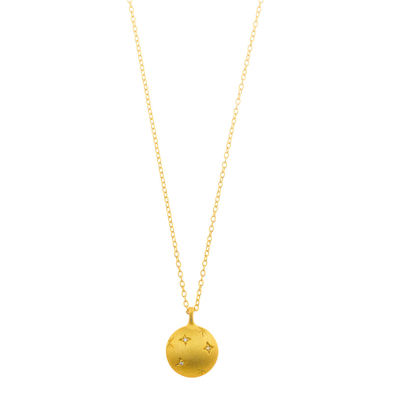 Collar Lunara dorado con medalla mate y estrella de circonita - Alma de Plata